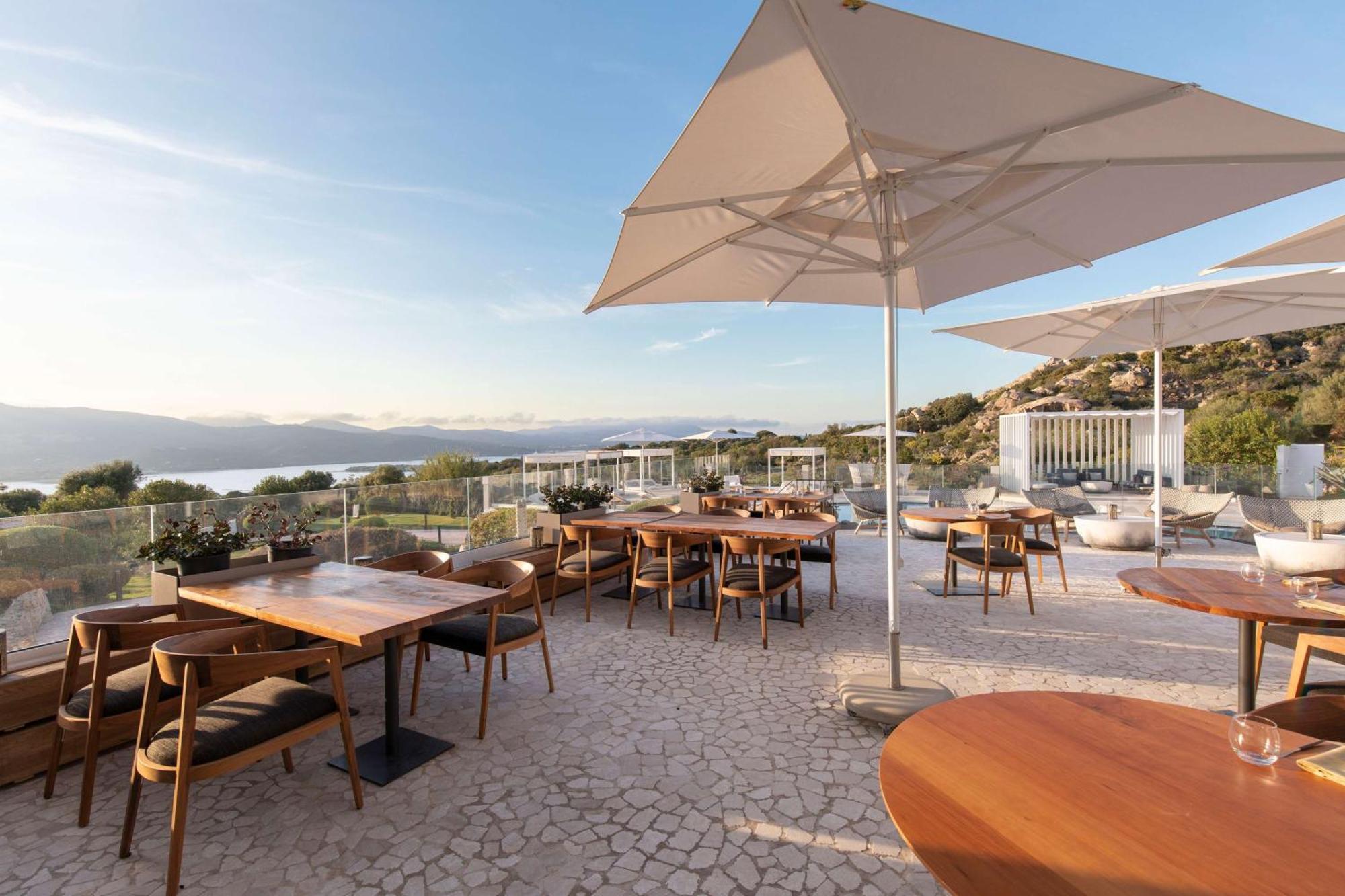 Hotel Sulia House Porto Rotondo, Curio Collection By Hilton Zewnętrze zdjęcie